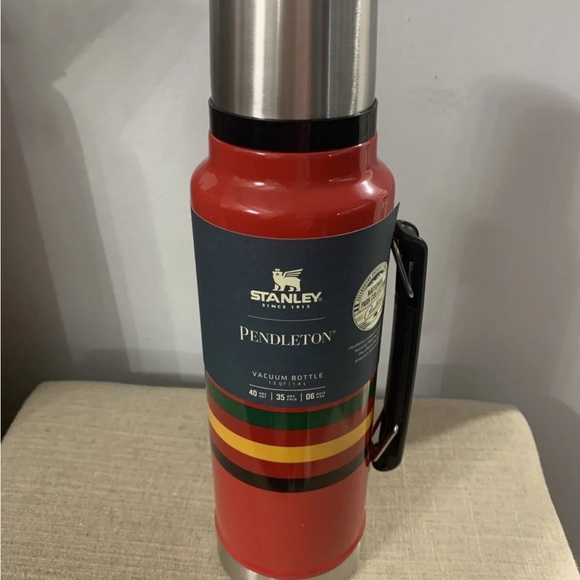 Limited Edition Stanley Pendleton Red Thermos National Parks Vacuum Bottle NEW - Picture 5 of 7